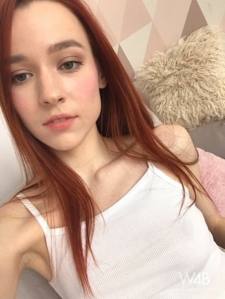 Dumlupinar Seçkin Üniversiteli Escort Modeli Derin